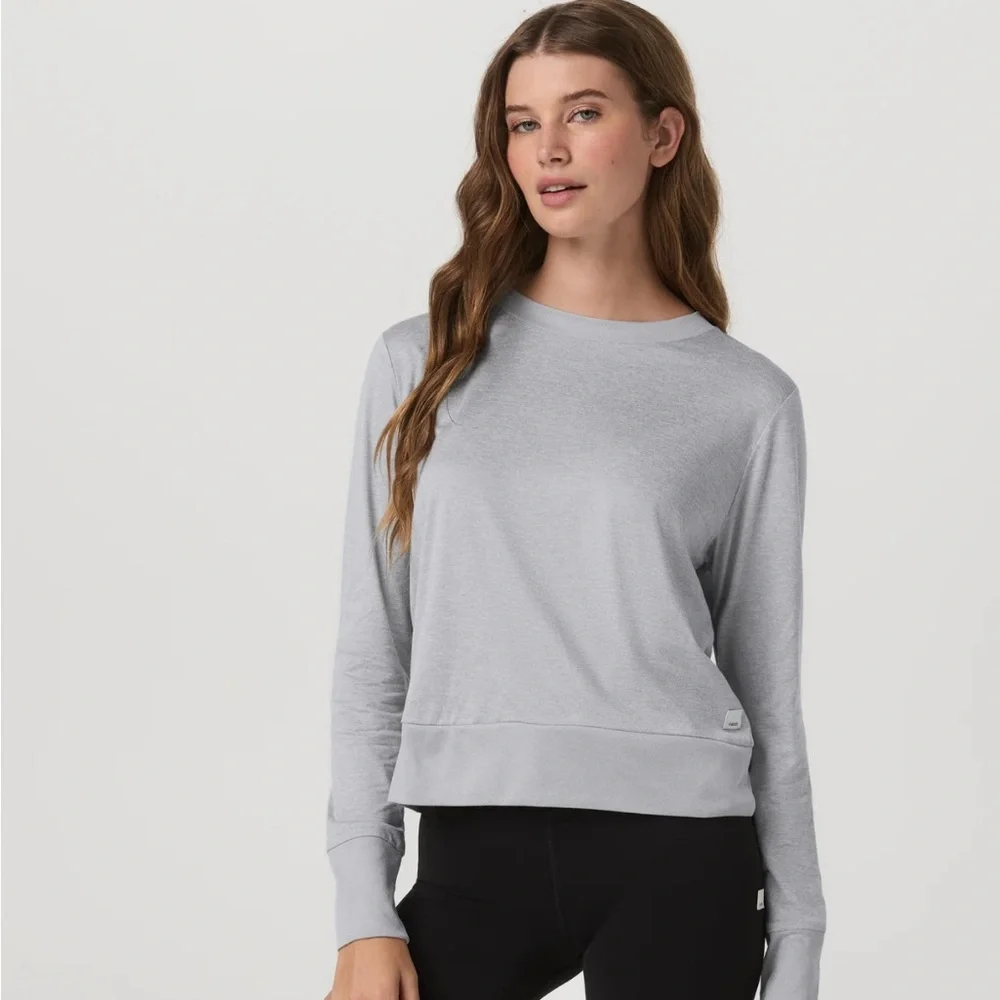 EUC Vuori Daydream Gray Crew Top Large - Picture 3 of 8